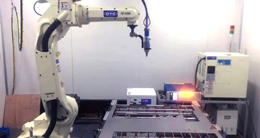 Welding robot workstation